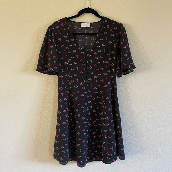 Cherry mini tea dress - Picture 1 of 3